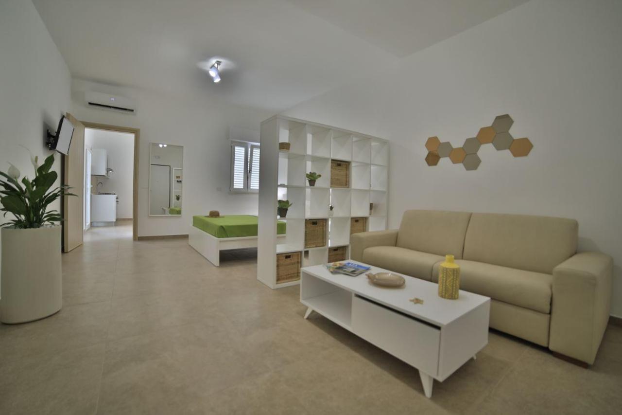 Giaro' Apartments Porto Cesareo Exteriör bild